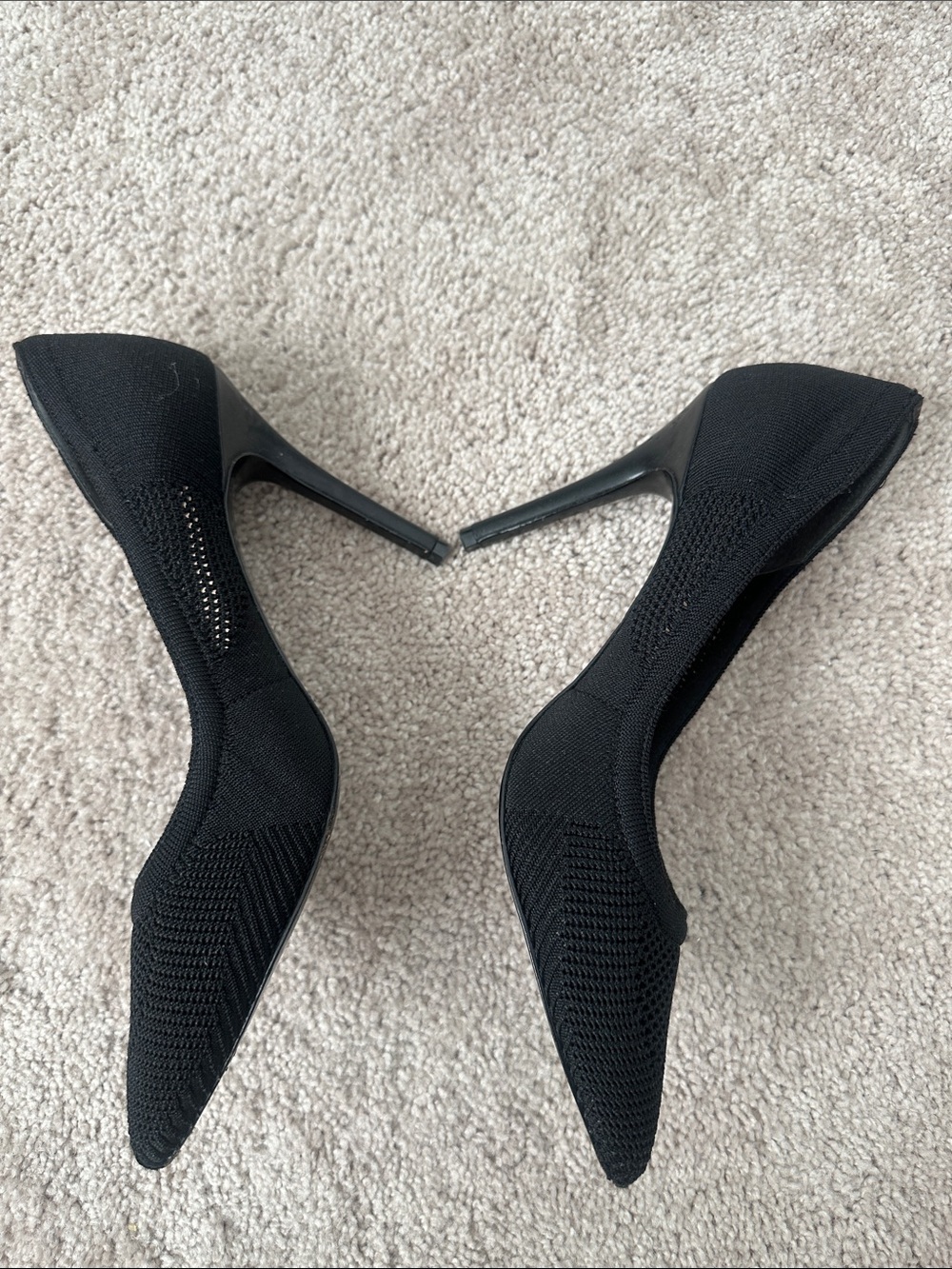 Neiman Marcus Black Knit Pointed-Toe Heels - Picture 2 of 4